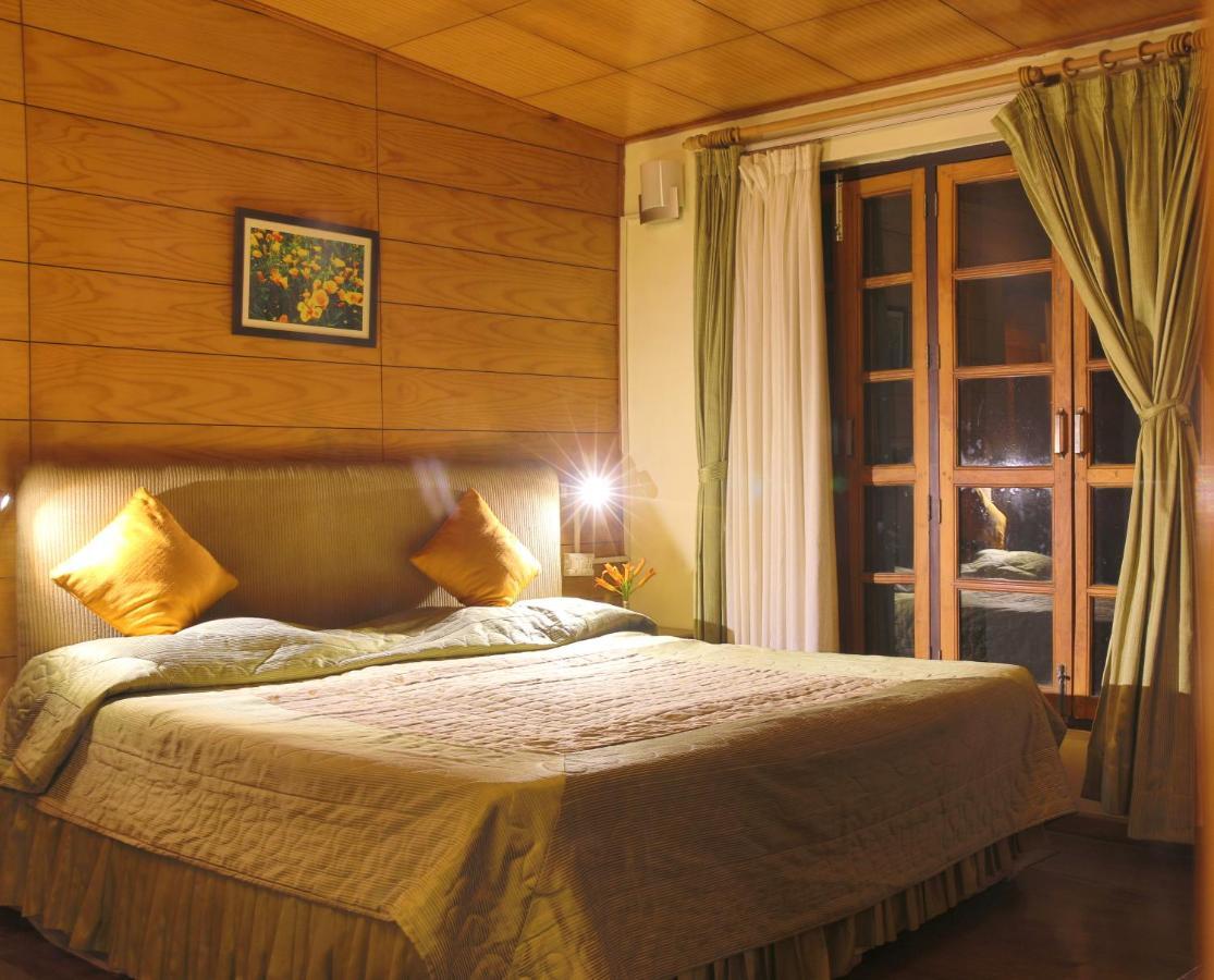The Lake Resort Naukuchiatal Zewnętrze zdjęcie